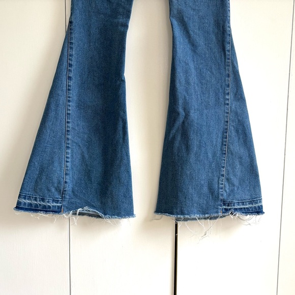 Free People We The Free Flare Low Rise Jeans Size 25 - Picture 6 of 10